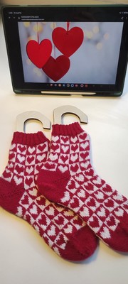 Hand Knitted Walentine's Day Wool Socks, Cosy Vintage Woolen Socks-image
