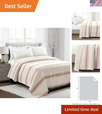 Chic Cotton Comforter in Red - Farmhouse Striped King Quilt for -Round Use-image