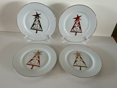 Pier 1 Christmas Tree Plates Dessert Green Red Gold Star Set of 4 Mint Condition-image