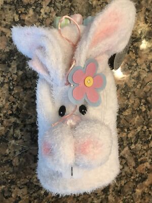 Easter Gift Basket Kitchen and Towel Set 3 16 by 26 inch Towels -image