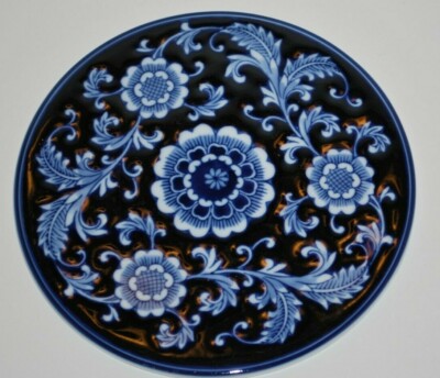 Ceramic TRIVET PIER 1 Import MANDARIN DESIGN Cobalt Blue and White -image