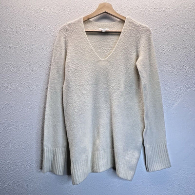 Calvin Klein sweater v neck cream women long sleeve soft nylon cozy Size XS-image