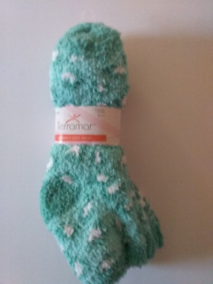 TERRAMAR GREEN WOMENS COZY SOCKS 3-PAIR  SIZE 9-11-image