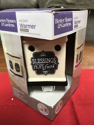 Better Homes & Gardens Love. Family, Laughter Accent Warmer-image