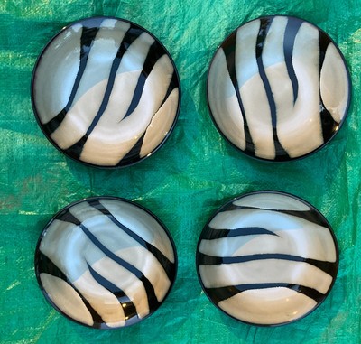 NEW and Unused Pier 1 Zebra Brown Black Stripes Bowls 8