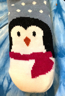 Womens Soft Sherpa Lined Non-Skid Penguin Slipper Socks-image