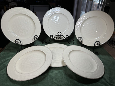 Pier 1 Martillo Stoneware Creme Brûlée 10-3/4” Dinner Plates SET OF 6 EXCELLENT!-image