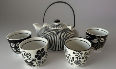 Pier 1 Oriental Akina Teapot & 4 Cups Set Black & White Stripes & Flowers Design-image