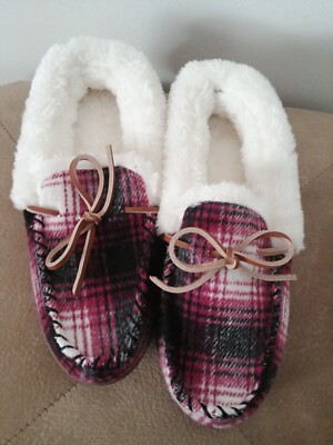 New SONOMA Women's Cozy Plum Faux Sherpa Wool Slippers Drawstring Shoes 7-7.5-image
