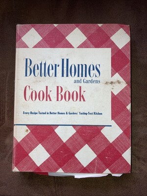Vintage Better Homes And Gardens Cook Book 5 Ring Binder 19th  Printing 1949-image