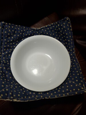Microwavable Reversible Bowl Holder / Cozy, Tiny tan stars/Tiny blue stars-image