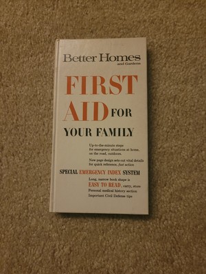 Better Homes and Gardens First aid for your family. 1960 hardback.-image