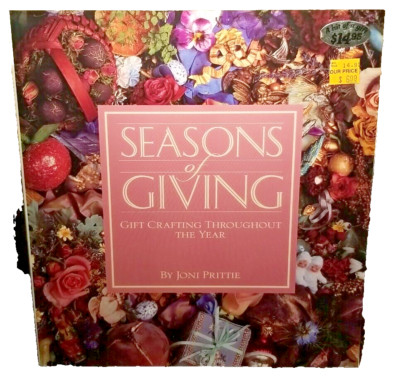 Better Homes and Gardens Seasons of Giving by Jodie Prittie 1992 Crafting -image
