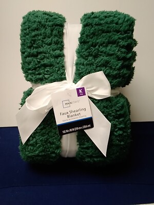 Mainstays Faux Shearling Blanket, Green King 102