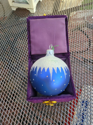 Li Bien Christmas Ornament Glass Orb Star Design Pier 1 w/ Box-image