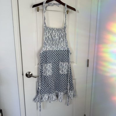 Blue And White Vintage Apron From Design Imports-image