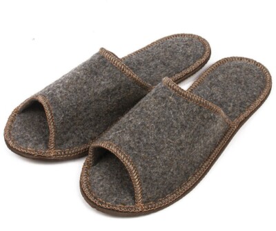 Rusher Open Toe Men's Slippers Sheep Wool Blend Felt Warm Cozy Non-Slip Slippers-image