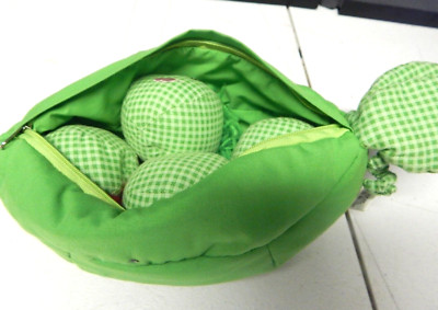 Pier 1 Imports Plush Pea Pod House With Pea Family Stuffed Toy Green White 9
