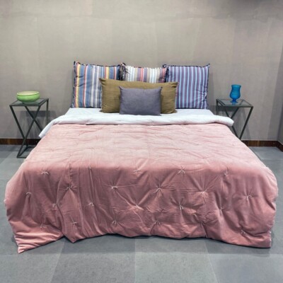Cotton Velvet quilt Warm & Cozy Soft Comfortable Luxurious Hand loomed Velvet-image
