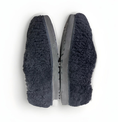 UGG Australia Classic Cozy Bootie Sheepskin Wool Fur Lined Women's 7 EU38 Black-image