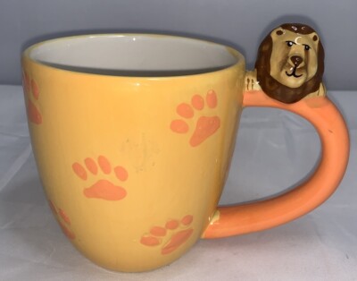 Pier 1 Imports LION SURPRISE MUG 3D Paw Prints-image
