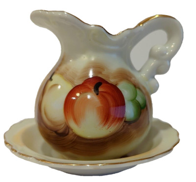 4 inch VINTAGE ENESCO JAPAN IMPORT PITCHER & BASIN FRUIT DESIGN W/GOLD TRIM-image