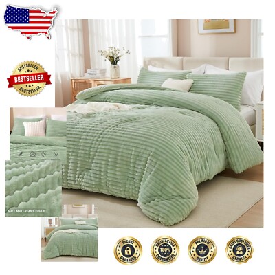 Modern Sage Green Striped Fleece Comforter Set - Soft and Cozy Full Size Bedding-image