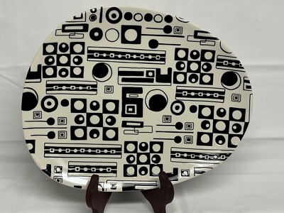 Pier One Imports Traffix 12