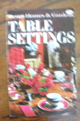 Better Homes and Gardens  1968 Booklet-TABLE SETTINGS-Vintage-image