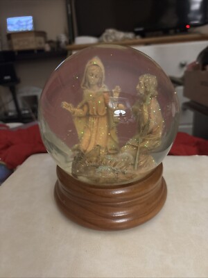 Vintage Fontanini Glitterdome 1988 Musical Wind Up Snowglobe Roman Inc WORKS-image