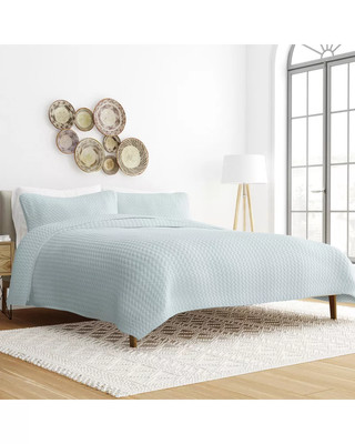 Quilted Coverlet and Shams Set Damask Square Herringbone Pattern --image
