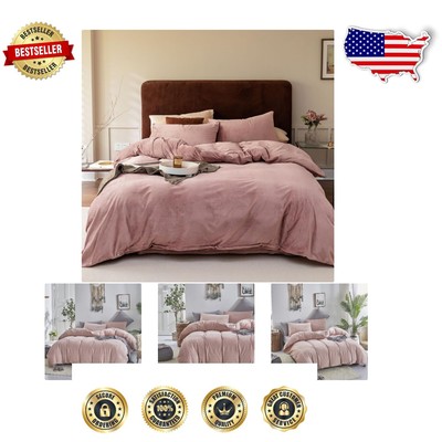 Modern Pink Velvet King Comforter Set with Flannel Pillow Covers - Cozy & Chic-image