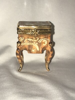 Limoges Imports France Hand Painted Antique Table Trinket Box -image