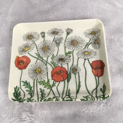Design Imports Melamine Trinket Dish Tray Daisy Flowers Made In Italy-image