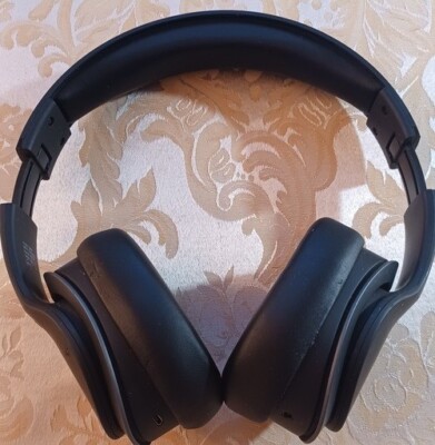 Ncredible AX1 Wireless Headphones Black 62370NC Preowned-image