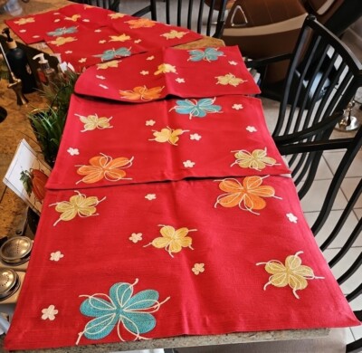 PIER 1 PLACEMATS SET/5 RED MULTI FLORAL COTTON 14