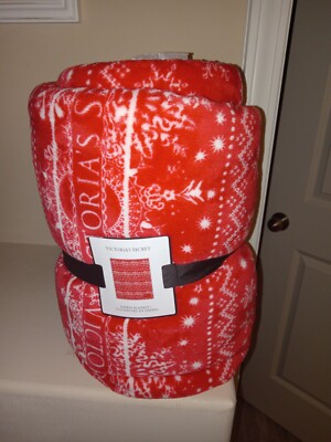 NWT NEW Victoria's Secret Blanket Sherpa Throw 50 x 60 RED WHITE HOLIDAY-image