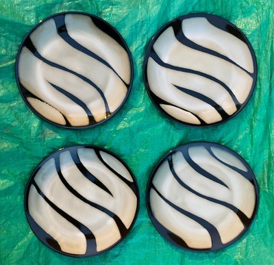 NEW and Unused Pier 1 Zebra Black Stripes Dinner Plates 10.75