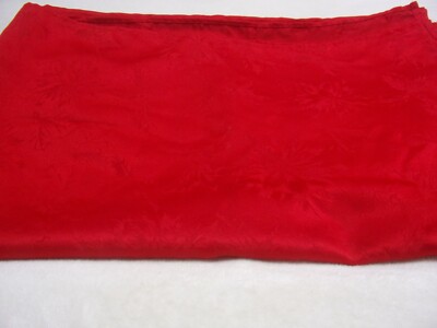 Mainstays  Red Fabric Tablecloth, 52