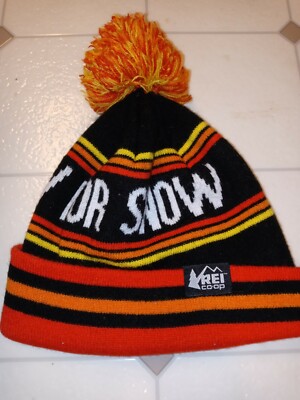 Vintage REI Co-op Beanie Pray For Snow Retro Snowboarding Pom-Pom Hat-image