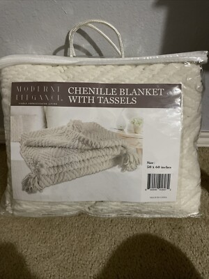 Moderne Elegance Chenille Blanket w/Corner Tassels Off White 50”x60”-image