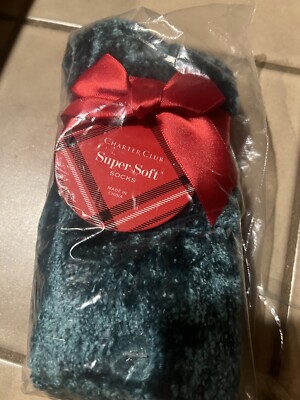 NWT Charter Club Women Super Soft Cozy Socks Green-image