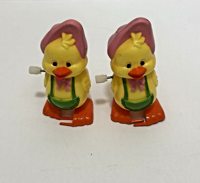 2 Vintage Easter Wind-Up Pet Yellow Chick with Bonnet Tested And Works-image