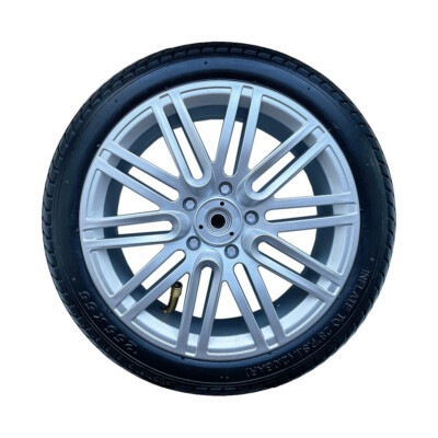 Spare Wheel Rear Silver Bentley Trike 10