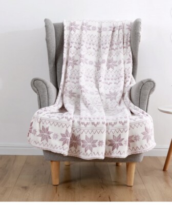 Maintays Textured Plush Throw 50”x 60” Red Snowflake Cozy Winter Throw-image