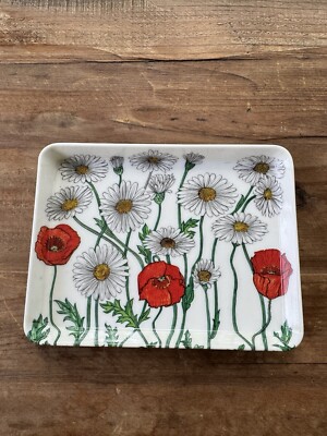 Design Imports Melamine Trinket Dish Tray Daisy Flowers Made In Italy-image