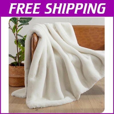 Cozy Faux Fur Throw Blanket 60 x 47 - Machine Washable & OEKO-TEX Certified-image