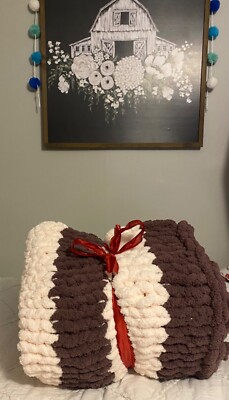 Cozy homemade Chunky Blanket perfect to provide warmth and relaxation to anyone-image