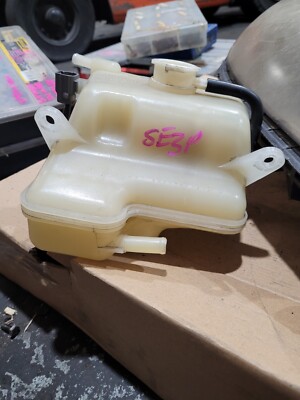 Mazda Rx8 Radiator Coolant Over Flow Bottle-image