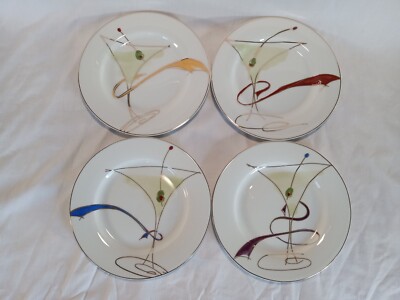Set of 4 Pier 1 Imports Martini Glass Salad Appetizer Plates Porcelain-image